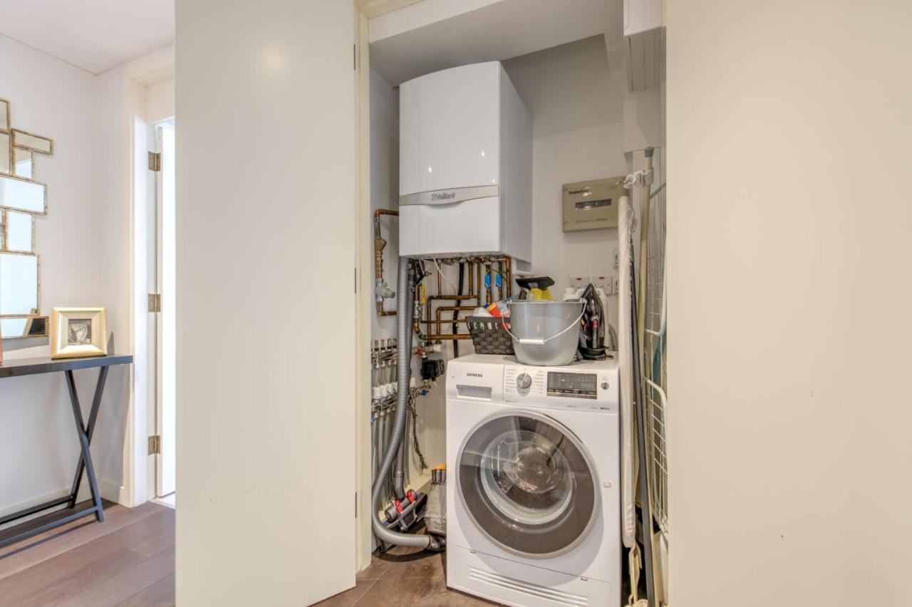 2 Bedrooms sleeps 6 - Central Londen Buitenkant foto